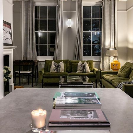 Shared Guest House 5 Mins Walk From Vauxhall And Nine Elms Station With Off-Site Parking Near Us Embassy Londen Buitenkant foto